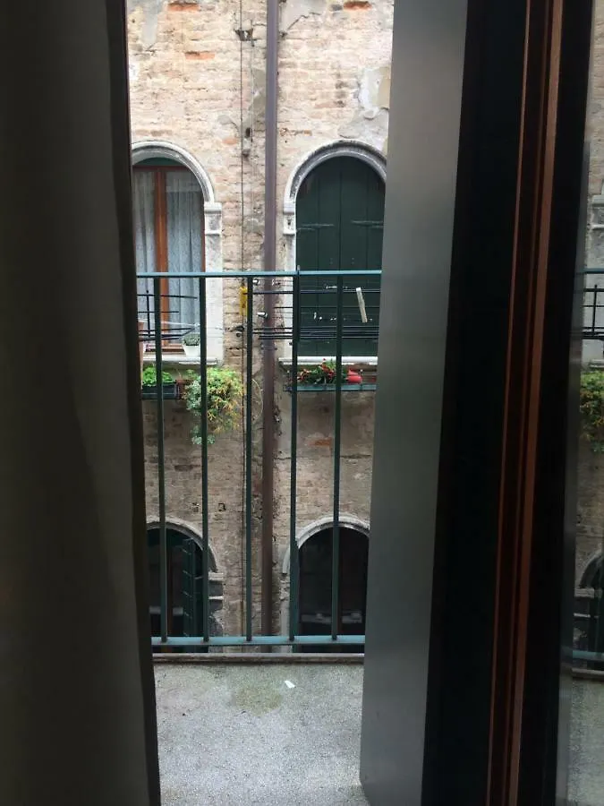 Venetian House Apartment 0*, Venice Italy