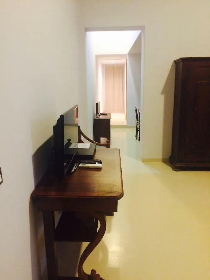 Venetian House Apartment 0*, Venice Italy